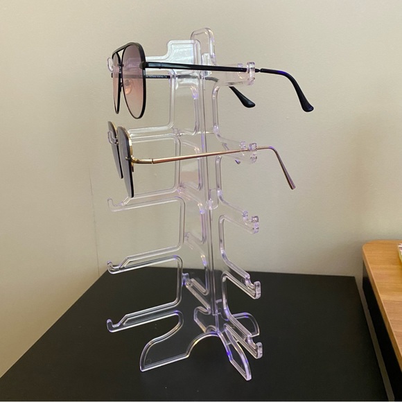 SHEIN Plastic Sunglasses Stand - Picture 2 of 6